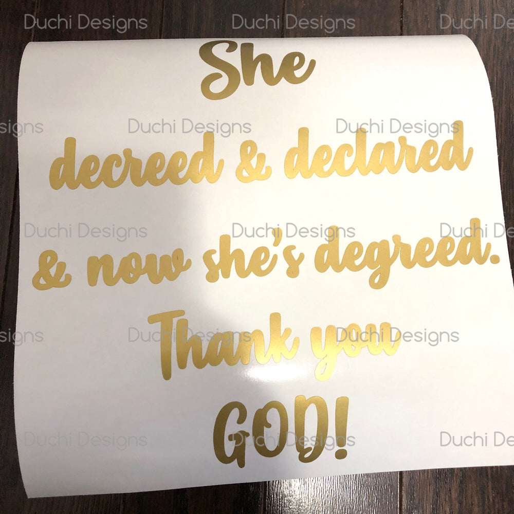Gold-coloured nursing graduation quote on backing