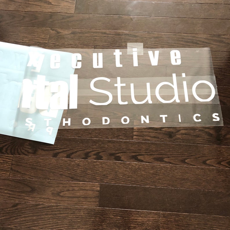 Duchi Designs: Your Premier Vinyl Sign Shop in Toronto