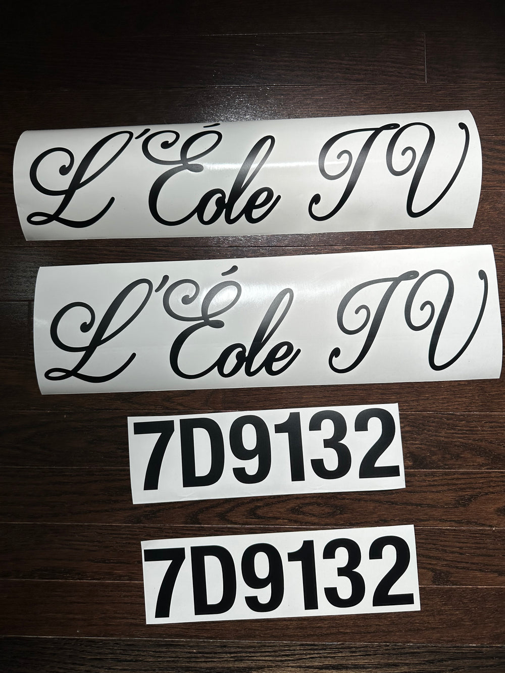 L’Eole IV name and 7D9132 registration decals on backing